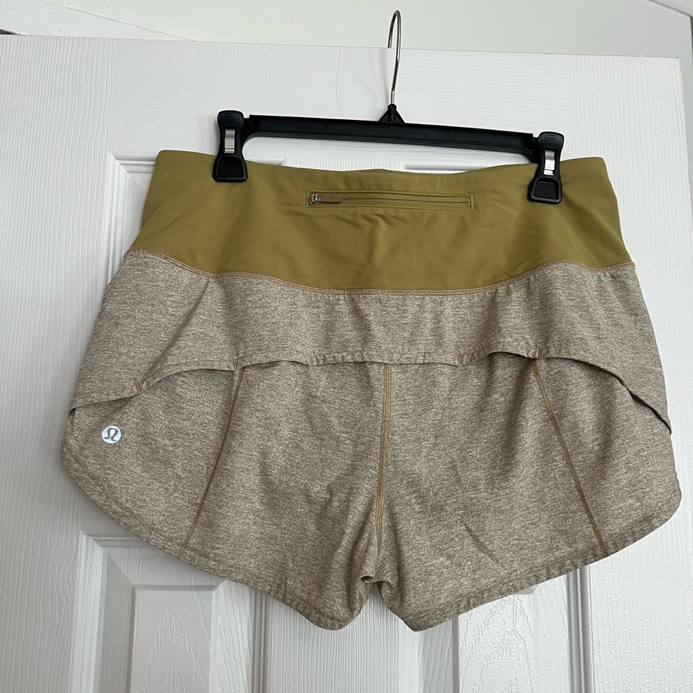 Lululemon Speed Up High-Rise Lined Short
2.5"